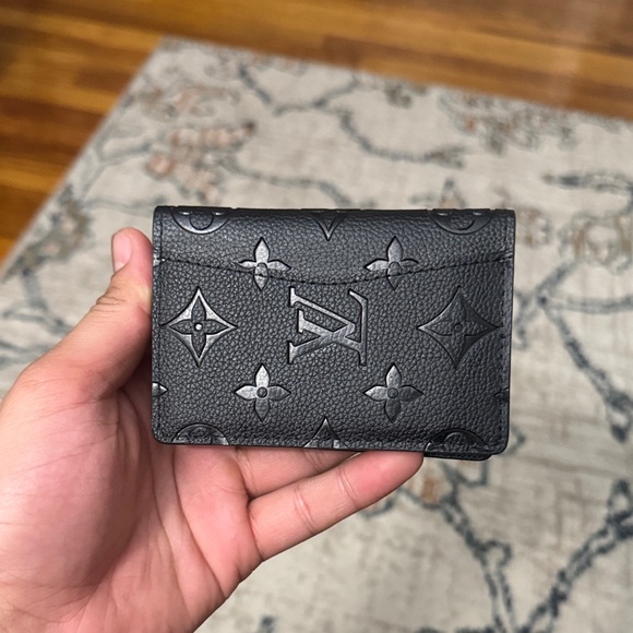 Louis Vuitton Pocket Organizer - Picture 1 of 7